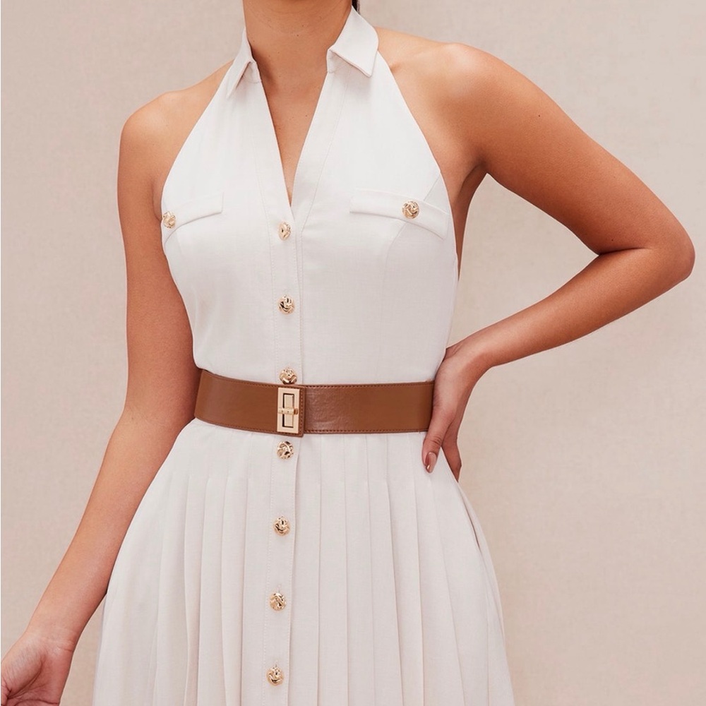 Maya Pleated Maxi Dress - Picture 2 of 4